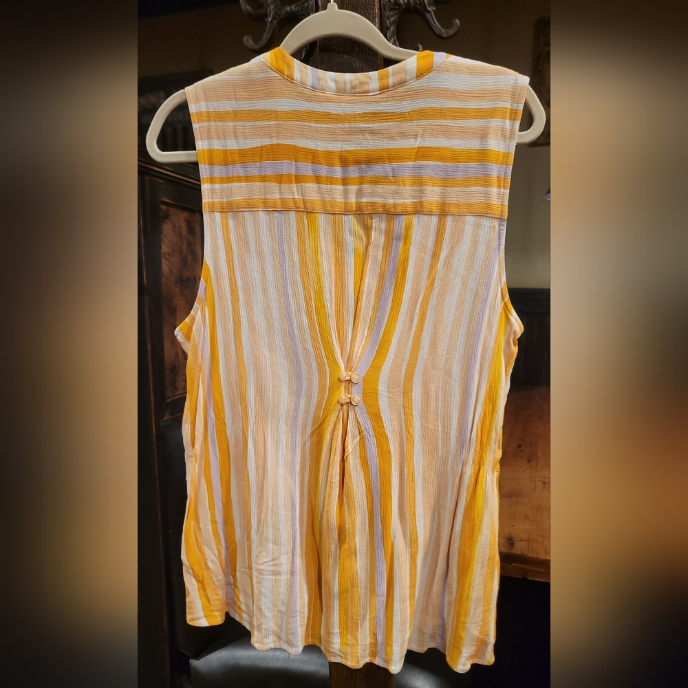 Market & Spruce Tank xl - Picture 4 of 13